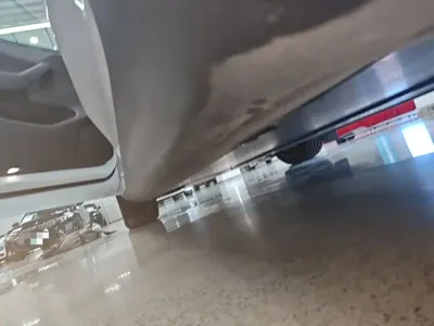 Tesla Model Y L