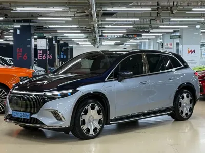 Mercedes-Benz EQS
