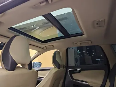 Volvo XC60 (Import)