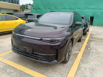 Leapmotor C16