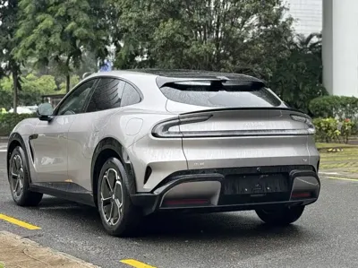Xiaomi 小米YU7