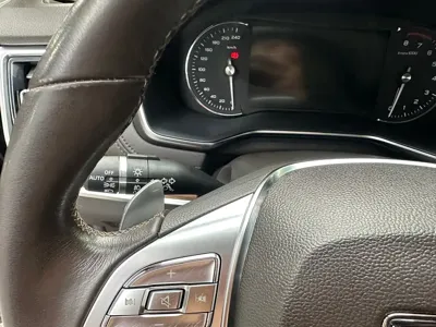 Roewe RX8