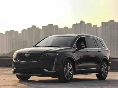 Cadillac XT6