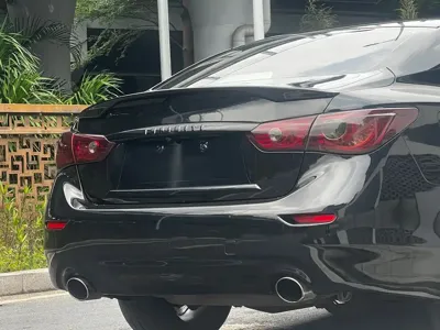 Infiniti Q50L