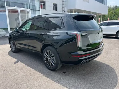 Cadillac XT6