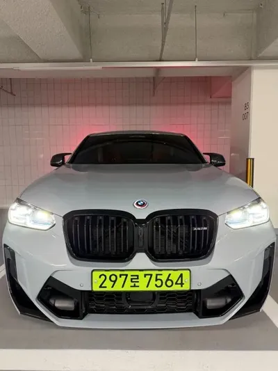 BMW X4M