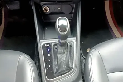 Hyundai Verna RV