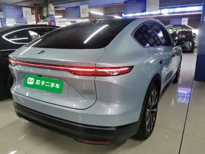 Nio EC7