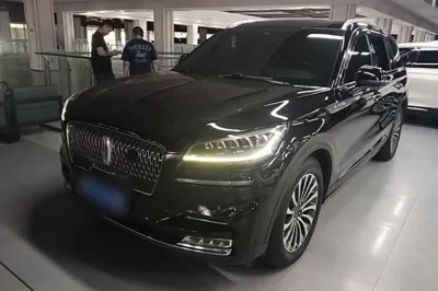 Lincoln Aviator