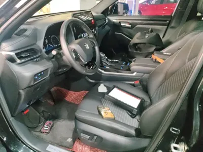 Toyota Crown Kluger