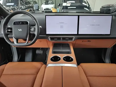Li Auto Li L8