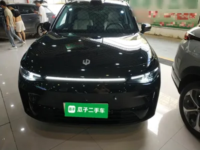Leapmotor C16