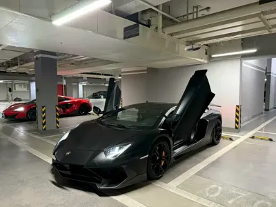 Lamborghini Aventador
