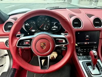 Porsche 718