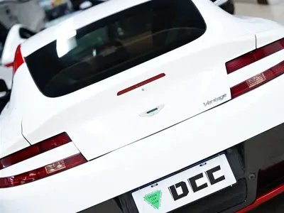 Aston Martin V8 Vantage
