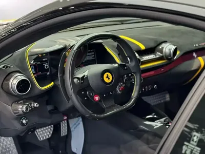 Ferrari 812