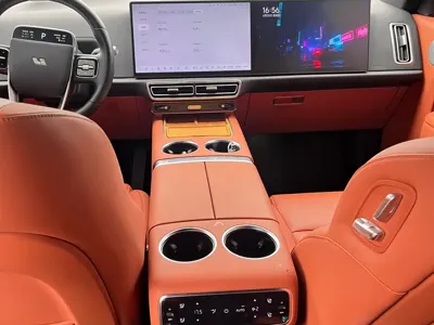 Li Auto Li L8