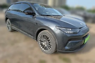 Leapmotor C11