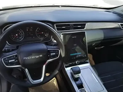 Roewe RX5