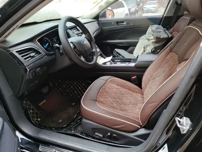 Ford Taurus