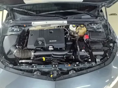 Chevrolet Malibu XL