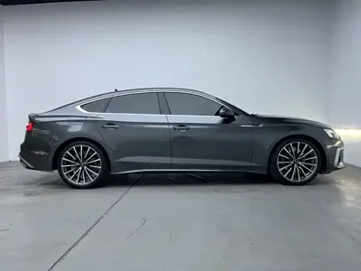 Audi A5 (Import)