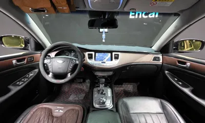 Hyundai Genesis