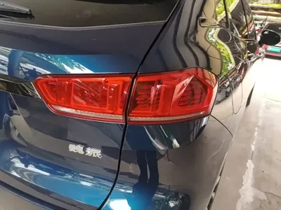 WEY Wey VV7