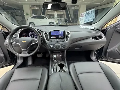 Chevrolet Malibu XL