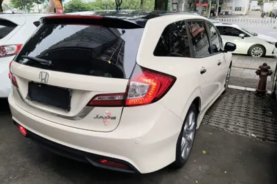 Honda Jade