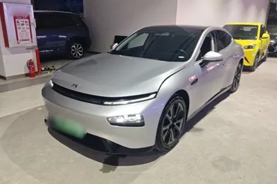 Xpeng P7