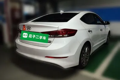 Hyundai Elantra (6th Generation