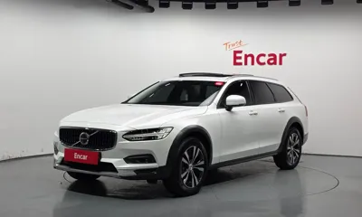 Volvo V90