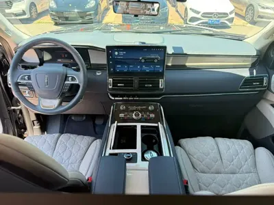 Lincoln Navigator One
