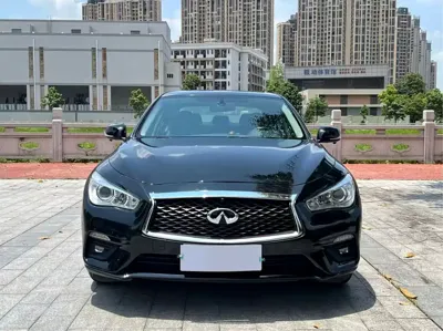Infiniti Q50L