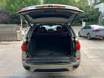 BMW X5 (Import)