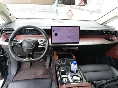 GAC Motor 传祺E8 PHEV