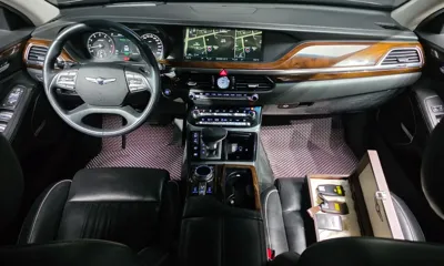 Genesis EQ900