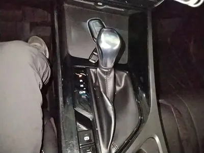 Roewe i5