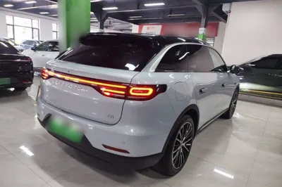 Leapmotor C11