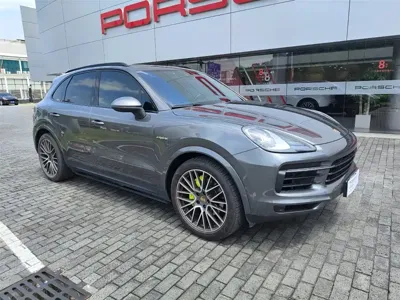 Porsche Cayenne Hybrid