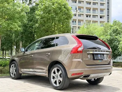 Volvo XC60 (Import)