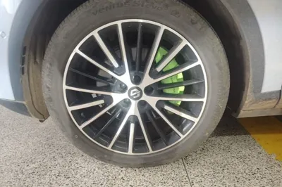 Leapmotor C11