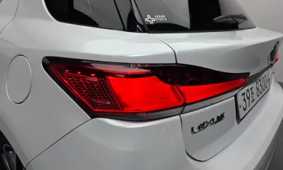 Lexus CT200h