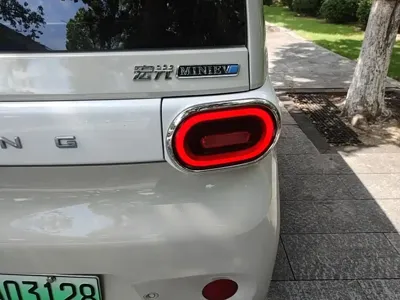 Wuling MINIEV