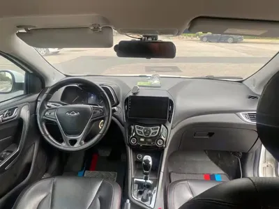 Chery Arrizo 5