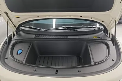 Li Auto Li Auto i6