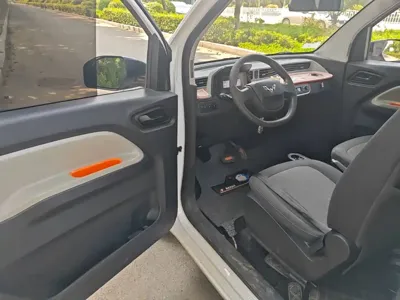 Wuling MINIEV