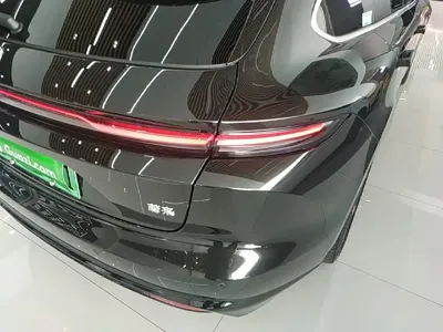 Nio ET5T