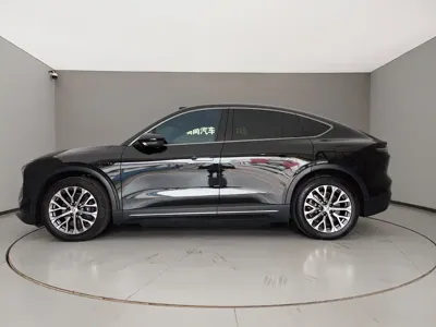 Nio EC6